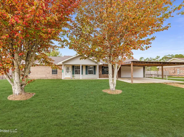 17213 Gardenia St, Kiln, MS 39556