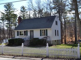 102 Locust St, Burlington, MA 01803