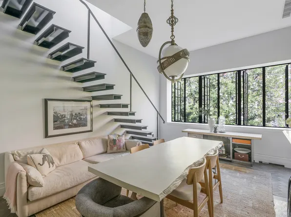 457 West 22nd Street image 8 of 45