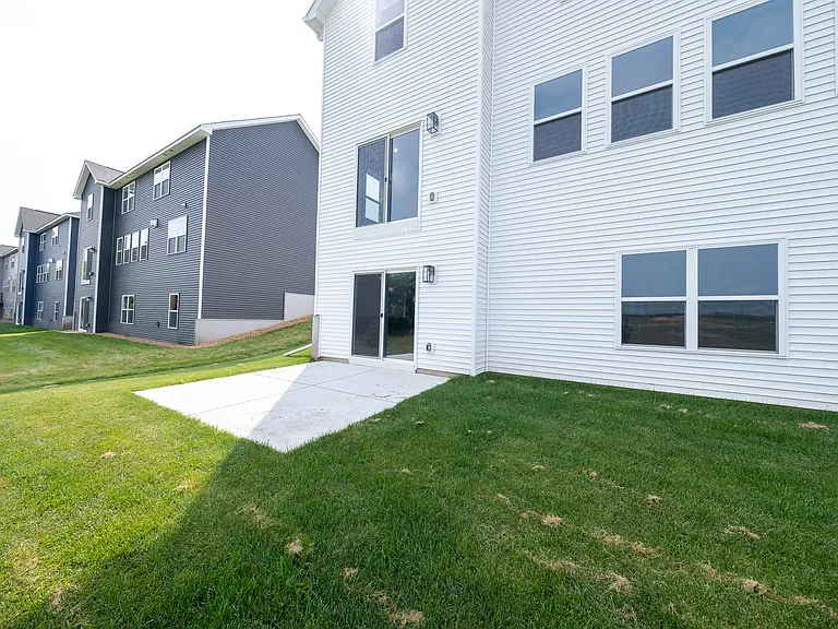 10704 Bent Pine Ln — Photo 46