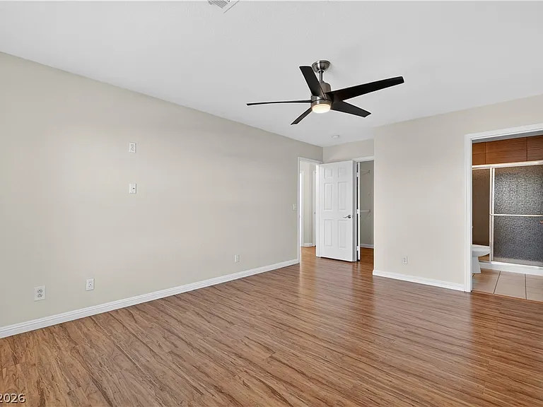 7926 Rosellen Ave — Photo 19
