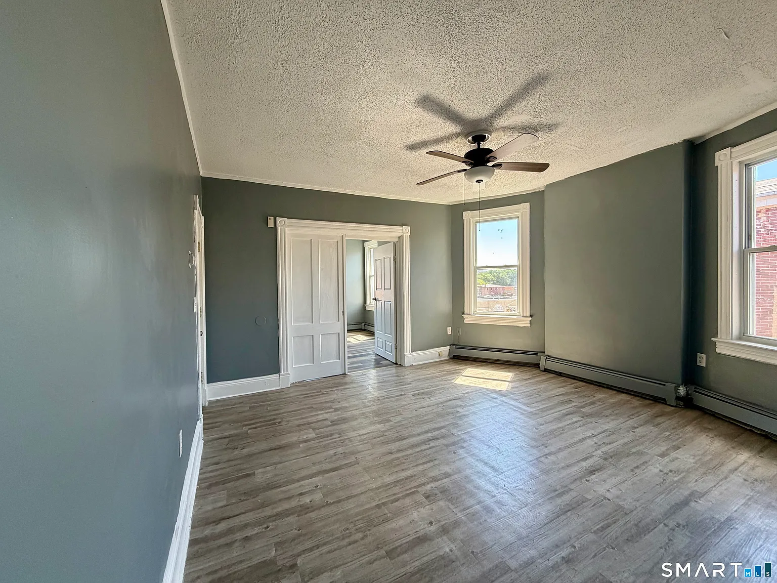 3 bed, 1.0 bath, 1148 sqft, $1,775 — Photo 2
