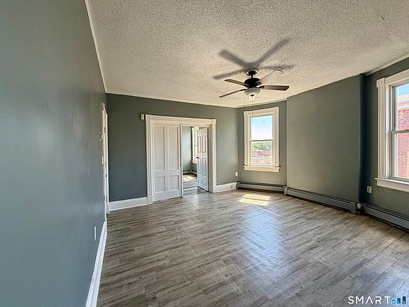 2nd image of 179-181 Babcock St #3