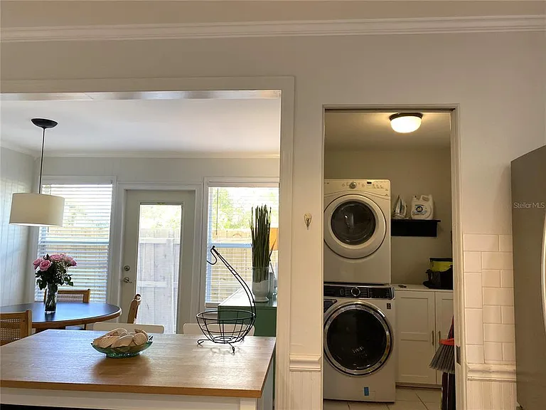2403 Browning St — Photo 10