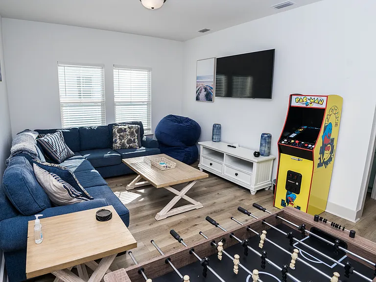 22524 Lakeview Dr — Photo 48