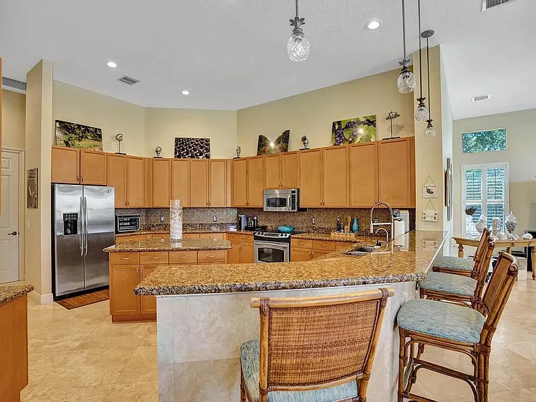 14985 SW 38th St — Photo 30