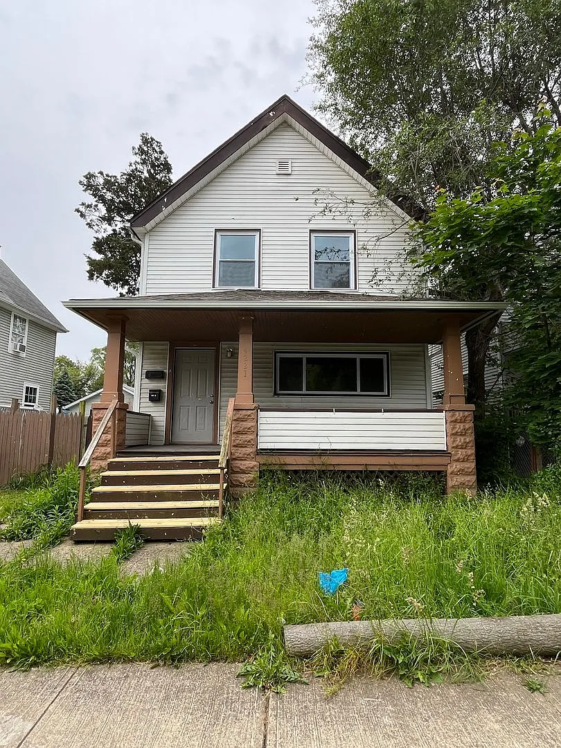 4221 Newark Avenue — Photo 4