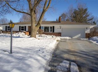 914 Ballentine Rd, Menomonie, WI 54751