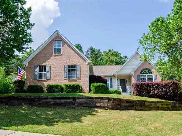 2263 Skylar Leigh Dr, Buford, GA 30518