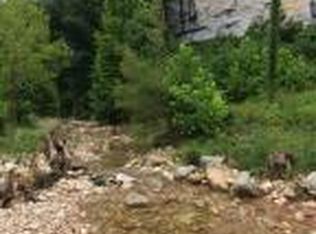 3804 Newton, Hasty, AR 72640