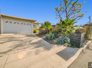 11044 Leolang Ave, Sunland, CA 91040