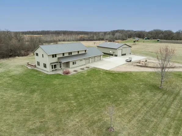 7626 Childs Lake Rd SE, Alexandria, MN 56308