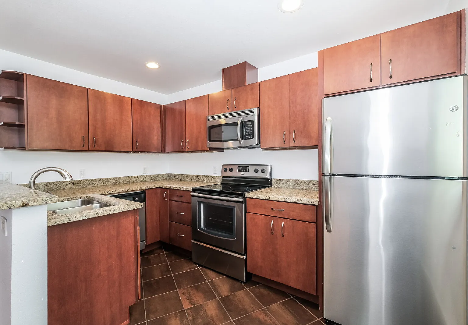 **Updated 2-Bedroom Condo with Secure Parking** — Photo 4