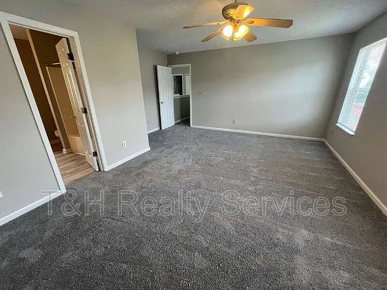 6132 Salanie Pl — Photo 21