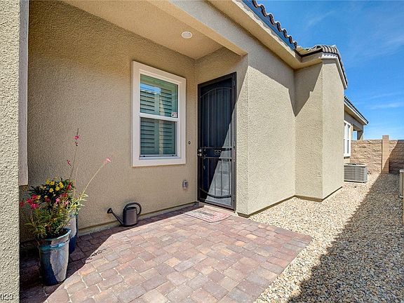 5th image of 8668 Stokestone St