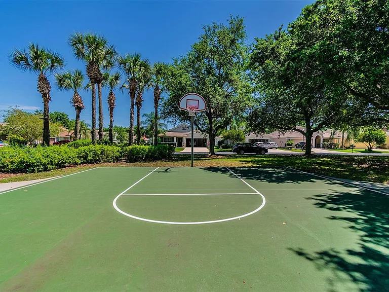 2401 Silvermoss Dr — Photo 49