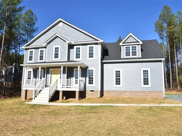 5017 Dis Cir, Sandston, VA 23150