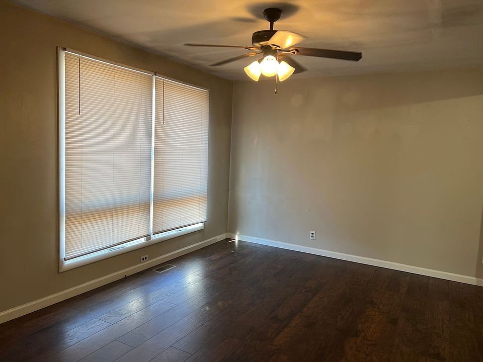 1st image of 1703 Meadowgreen Dr
