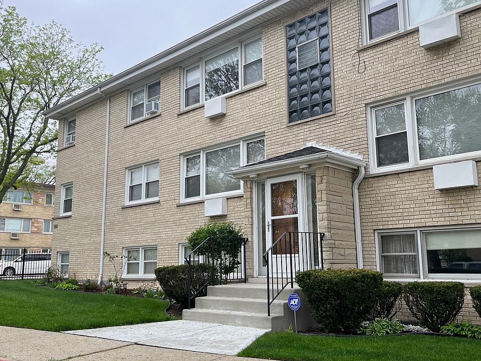 1st image of 5450 N Sayre Ave APT 2
