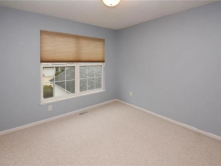 2629 Wyndgate Ct — Photo 11