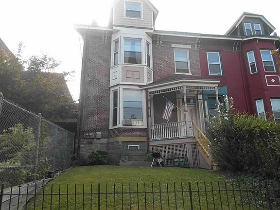 2nd image of 4406 Butler St