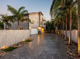 2743 Mesa Dr, Oceanside, CA 92054