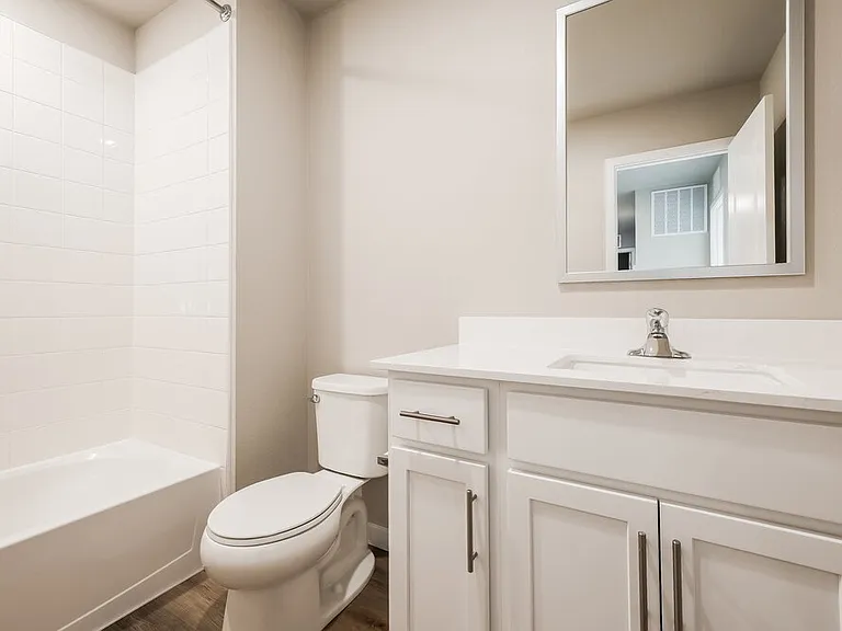7320 Crystal Ave — Photo 15