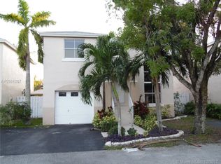 7216 SW 44th Ct, Davie, FL 33314