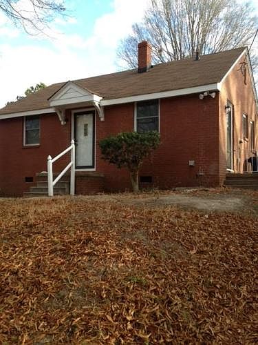 206 W. Pilot St