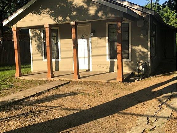 4th image of 2614 Kenesaw Dr