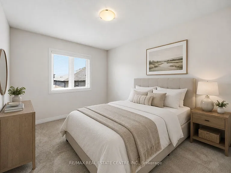 37 Greenwich Ave — Photo 34
