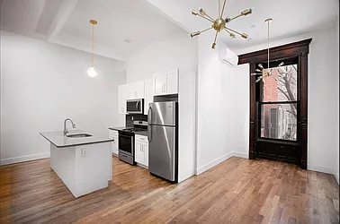 10 West 122nd Street, #2R