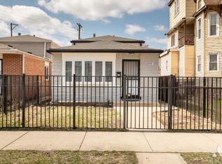 6740 S Rhodes Ave, Chicago, IL 60637