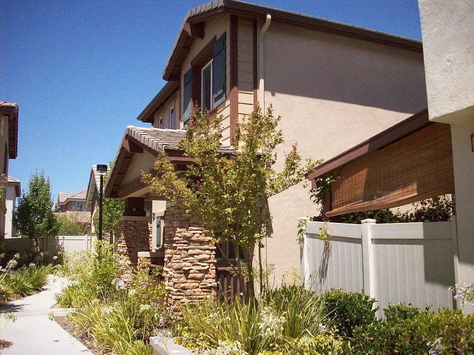 1st image of 37207 Ascella Ln