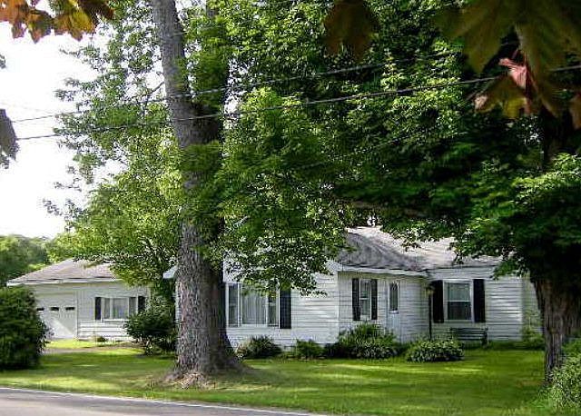 1st image of 616 Licking St