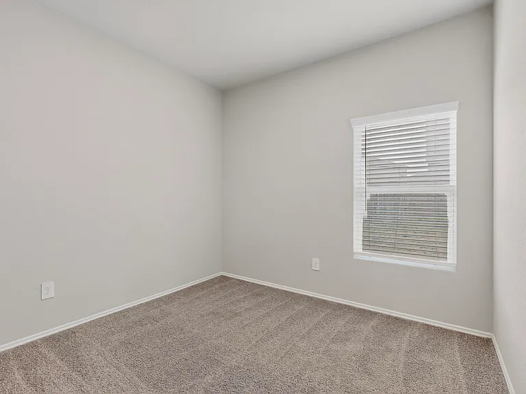 3038 Laguna Clfs — Photo 14