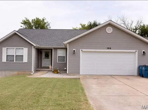 102 Colter Ct, New Haven, MO 63068