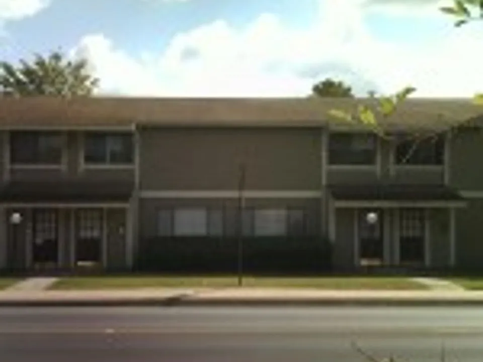1400A Holleman Dr