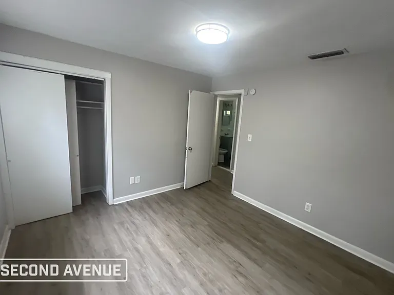 3015 Lansdell Dr — Photo 11