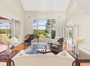 414 Clearview Court, Janesville, WI