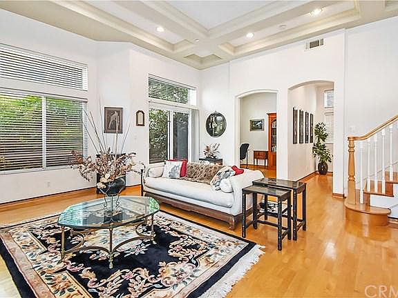 3rd image of 306 N Catalina Ave #B