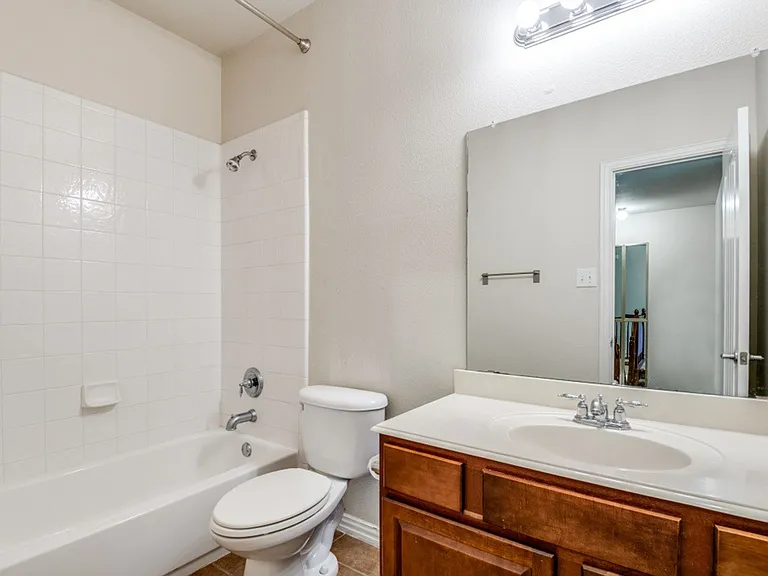 8929 Soldiers Home Ln — Photo 18