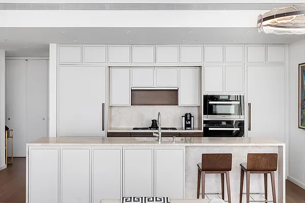 Sold by Compass | media 5