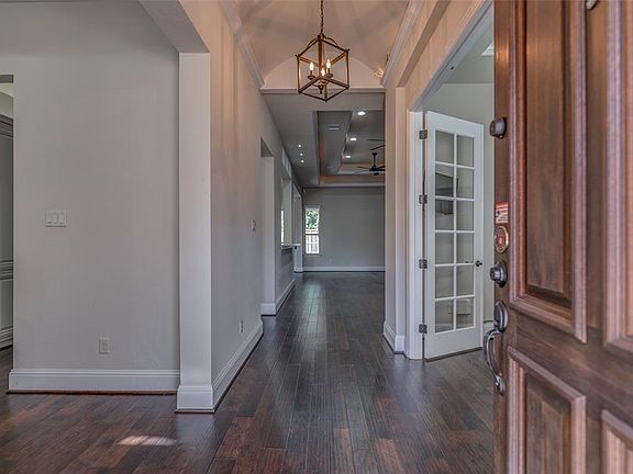 5th image of 13538 Summer Hill Dr