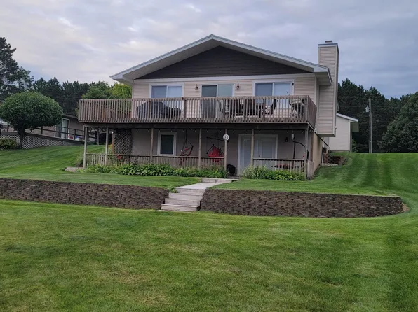 2135 N White Birch Dr, Mears, MI 49436