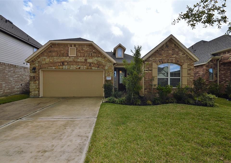 1st image of 4838 Palomar Ln