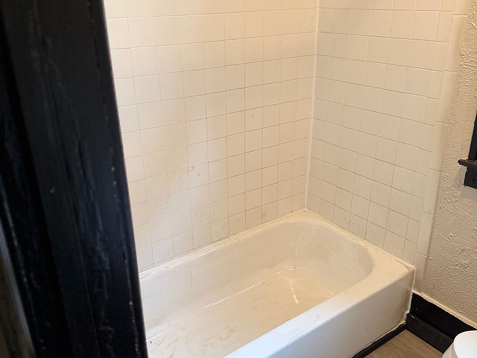 1st image of 16853 Log Cabin St #2