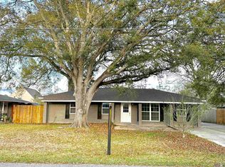 1418 S Shirley Ave, Gonzales, LA 70737