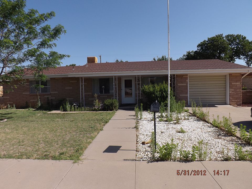 1st image of 818 W 19th St