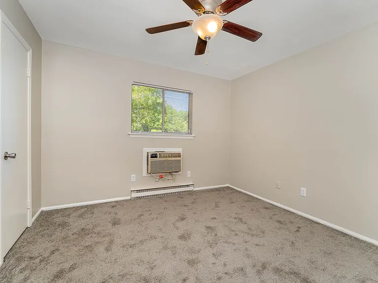 The Heights Townhomes — Photo 36